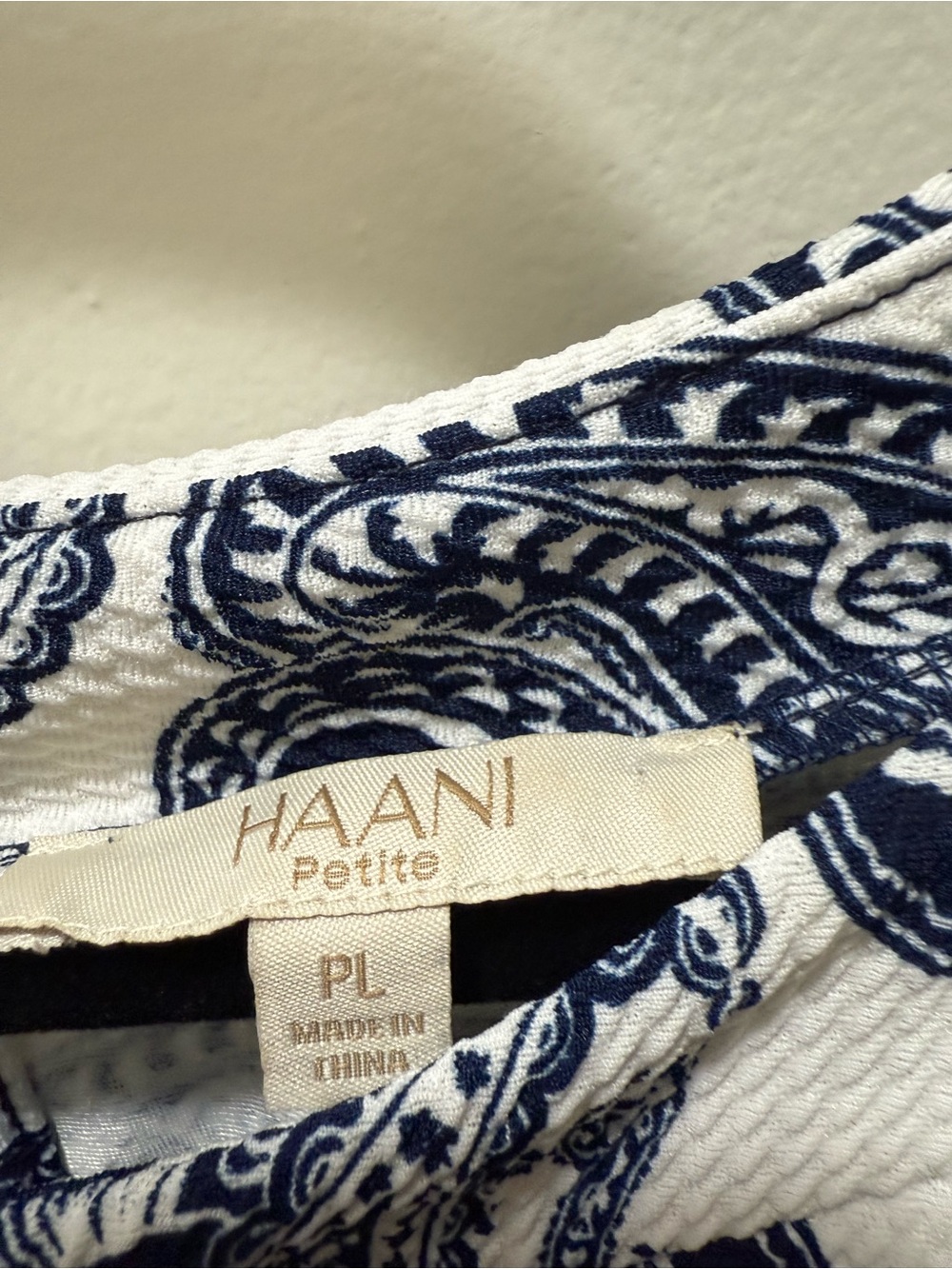 Haani White Dress with Navy Paisley Print - Picture 3 of 3